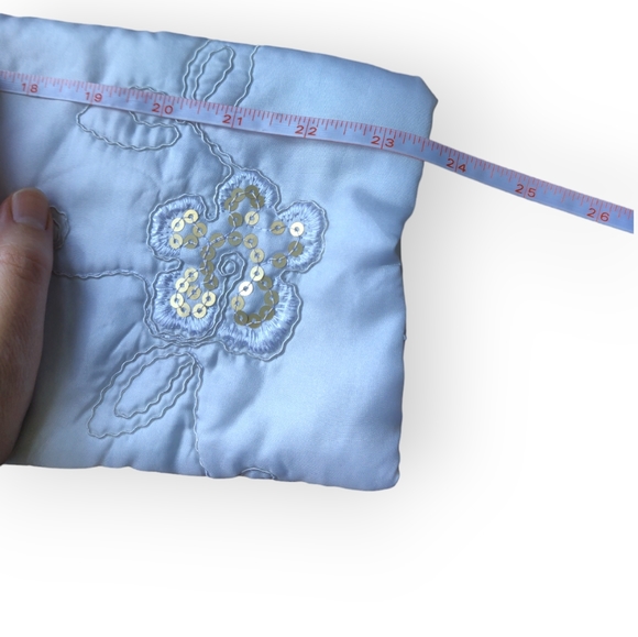 Satin Sequin Jacket Coat Women's Size 14 White Embroidery and Gold Sequins - Picture 8 of 9